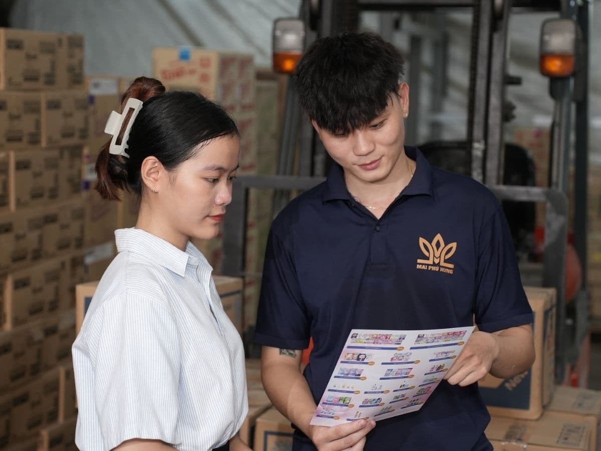 Mai Phu Hung Website Home Page